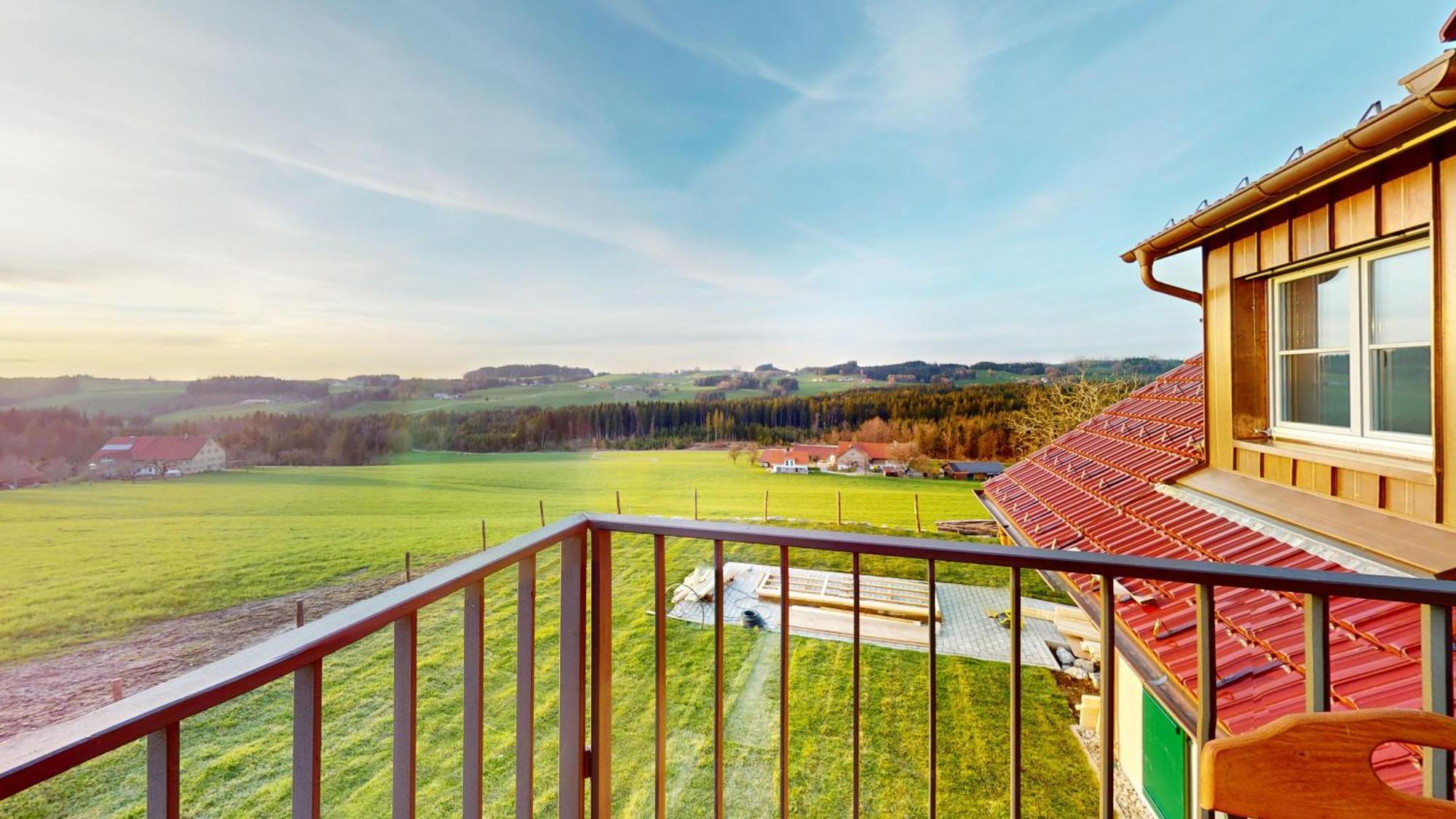 Heimatel - Ferienappartements Hochberg Argenbuhl Bagian luar foto